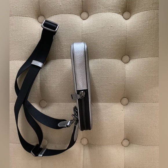 Coach Phone Crossbody - Picture 3 of 11